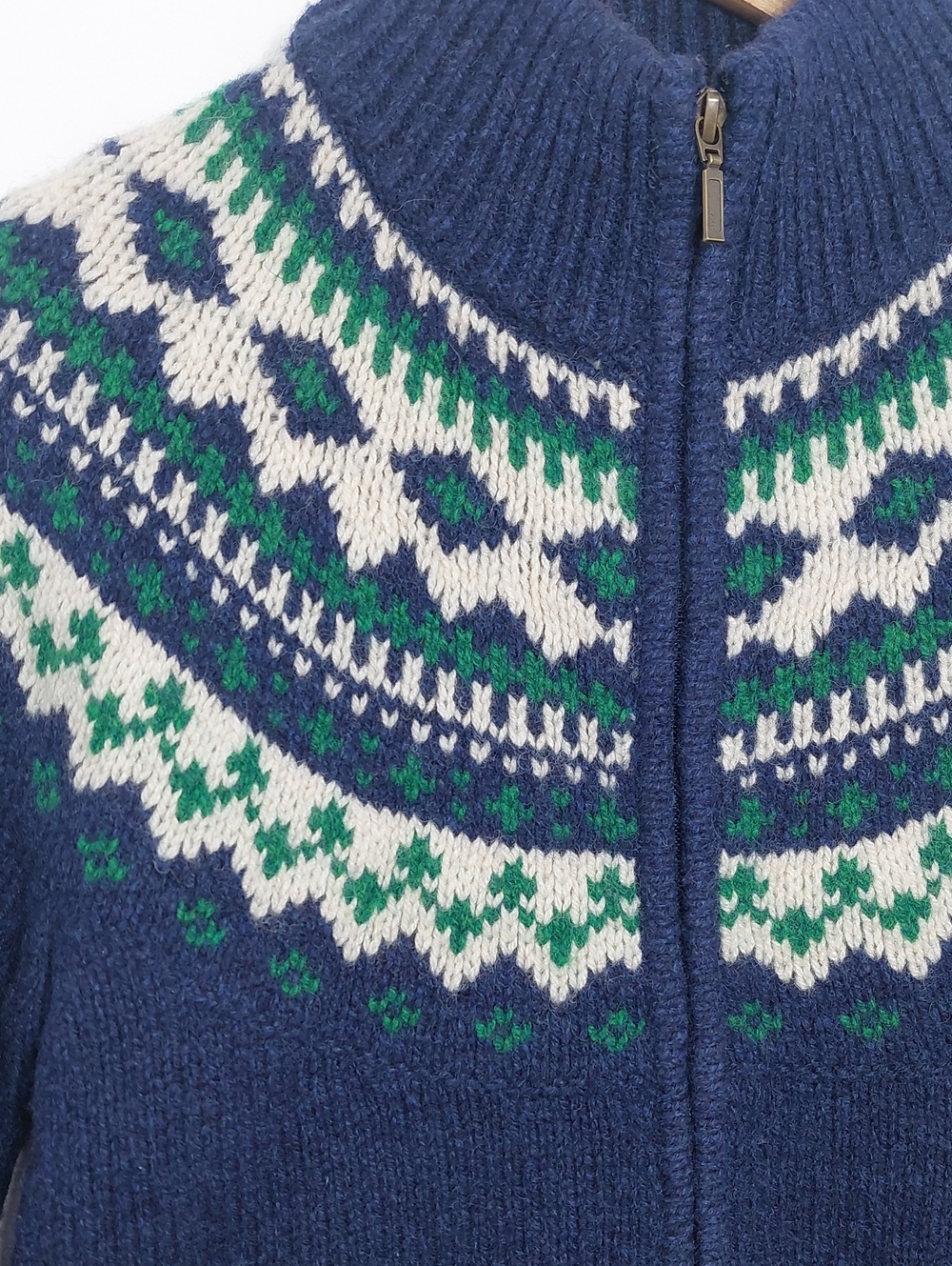 LL Bean Women's Size Small Ragg Wool Sweater Zip Up Cardigan Fair Isle Print - Picture 2 of 13